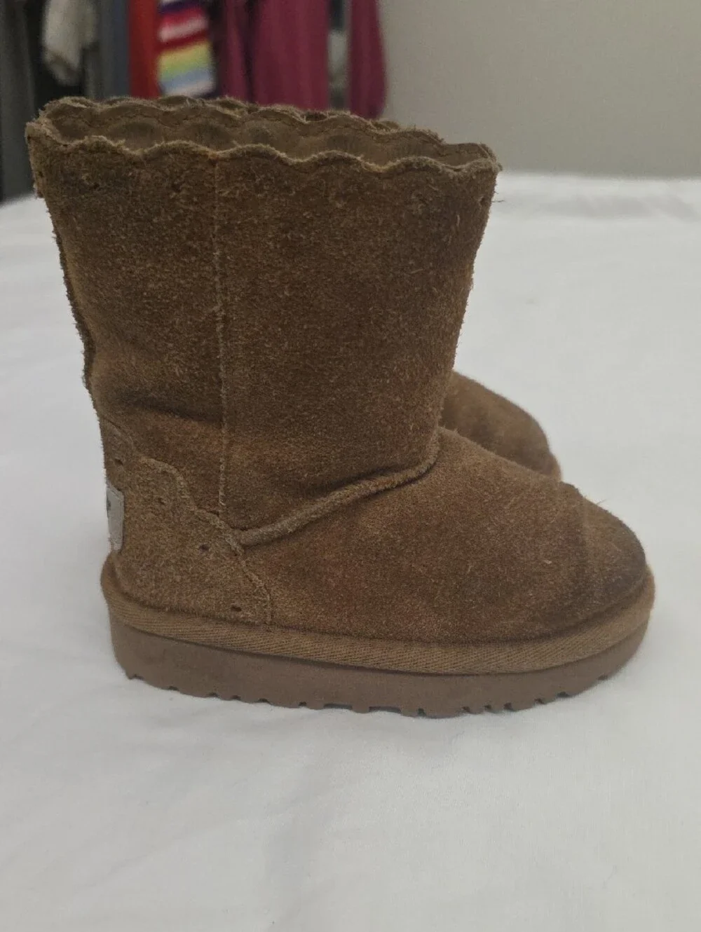 UGG Australia Fame Chestnut Suede Shearling Boots Toddler Size 6